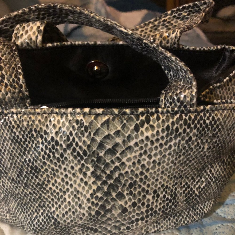 Tri Costal Design Alligator design mini handbag